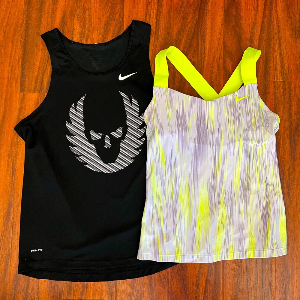 Women’s Nike Dri-Fit Tank Top Shirt Bundle - Size Medium